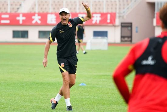 日本美女一区二区