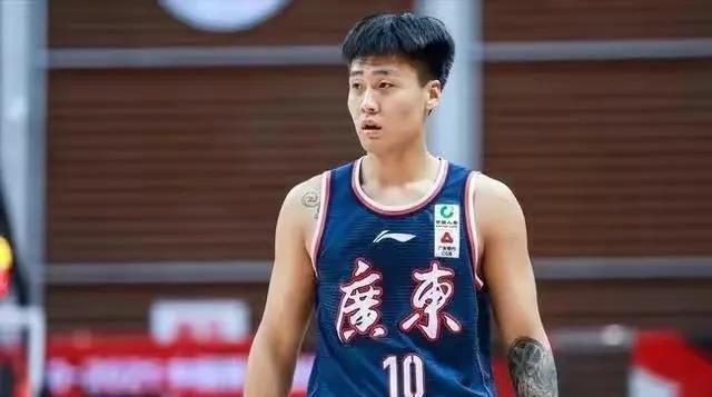 小樱玉足榨精footjob